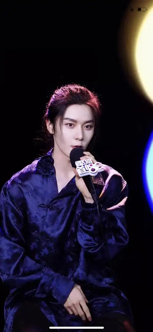 薛八一酷狗直播楼