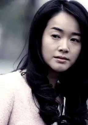 晓莉(左小青 饰)  配音