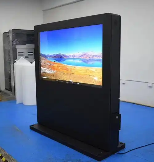 户外高亮液晶广告机,智能公交站牌,户外展示液晶大屏