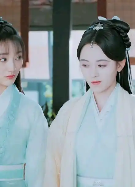 新白娘子传奇鞠婧祎x肖燕俩姐妹的同框合集33312825