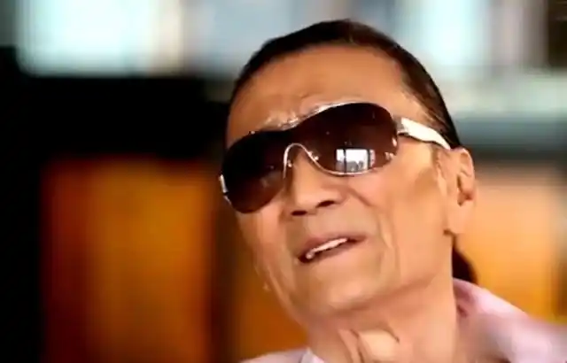 妻子当着自己面亲前夫谢贤,江耀城却毫无意见,他为何这么能忍?