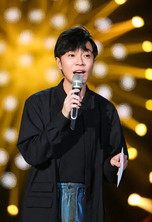 吴青峰歌手2019第11期剧照图片