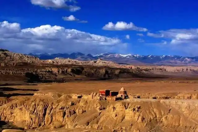 一次性自驾穿越中国四大无人区好胆你就来