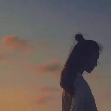 快手头像女生背影清晰伤感2021快手女生背影图片很火的头像