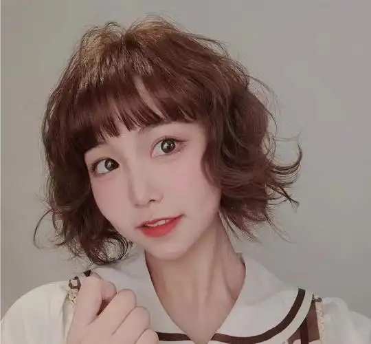 最火女士短发14款,烫卷剪短美美哒,看着很心动插图5