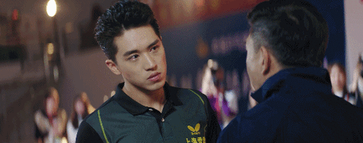 荣耀乒乓##许魏洲情绪爆发力#于克南终于忍不了郑浩了,在赛场上怒怼