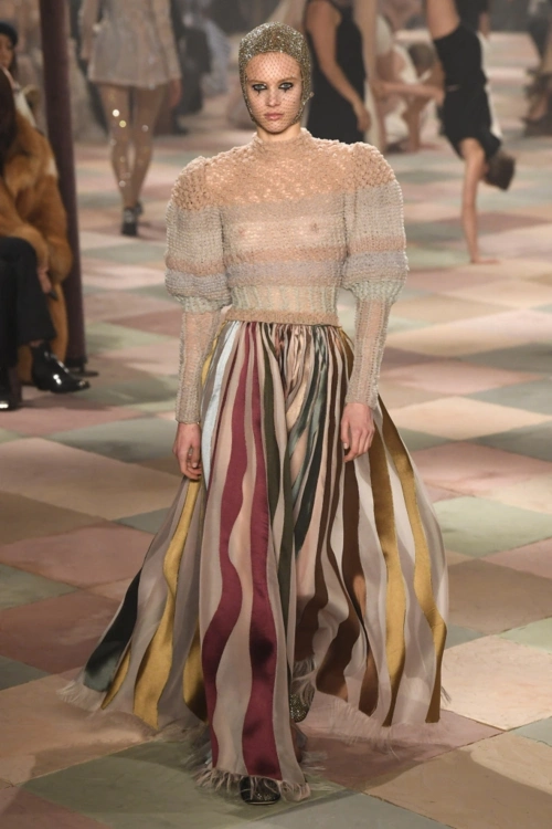 巴黎高定时装周dior2019春夏高定