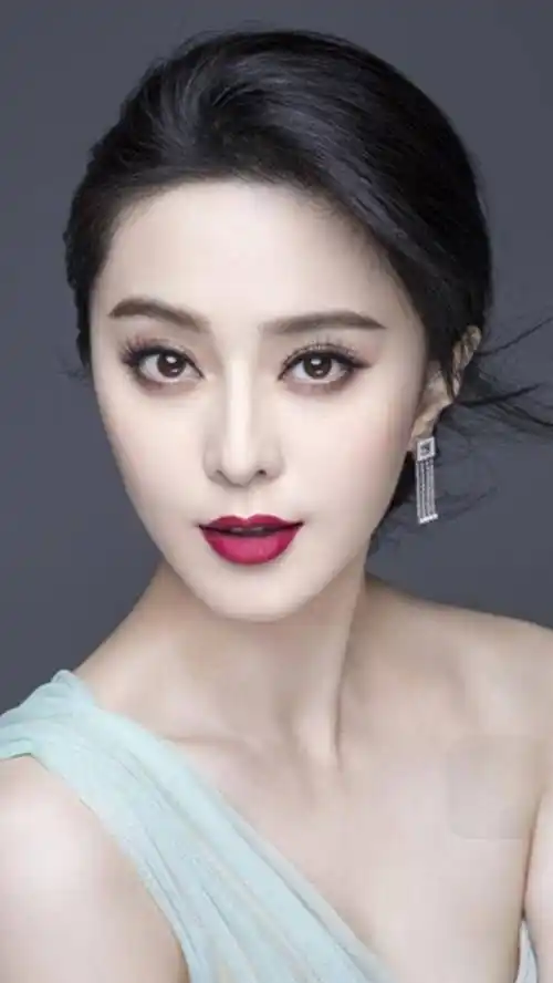 范冰冰,出生于1977年9月16日,是一个山东人.