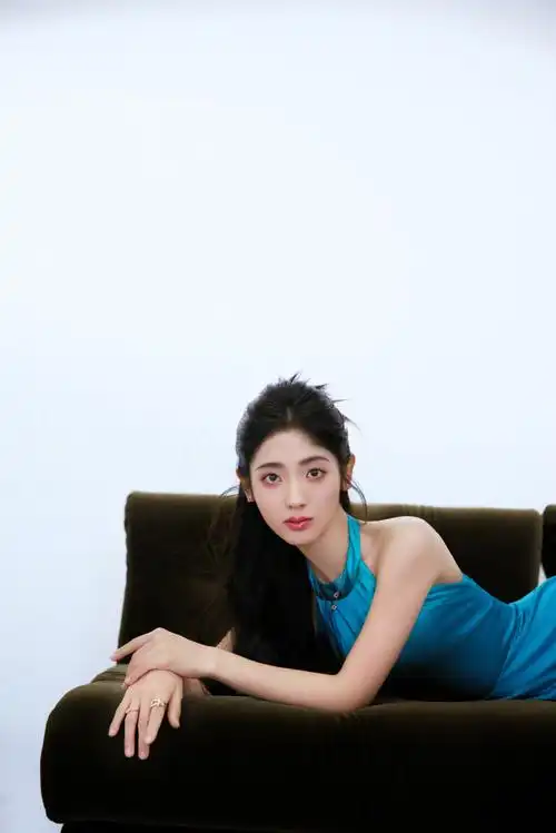 邢菲华表奖妆造##网友p的美人鱼邢菲