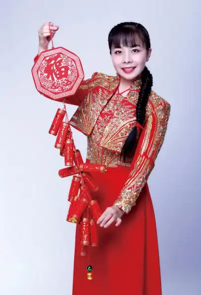 18:43 a-a  我要分享 qq空间新浪微博qq微信 原标题:王二妮为你唱响