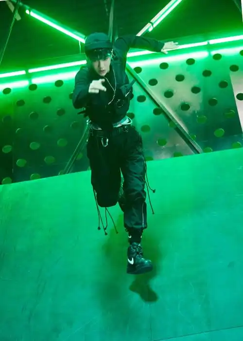 王一博《这!就是街舞3》明晚开播 个人首档街舞综艺引期待