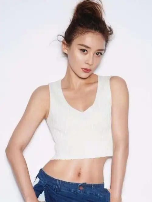 想拥有袁姗姗一样性感的小蛮腰马甲线,减脂与练腹,缺一不可!