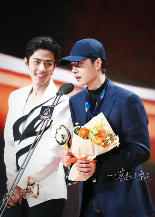 与王一博肖战共赴微博之夜##王一博今天也很酷##13肖战你好闪