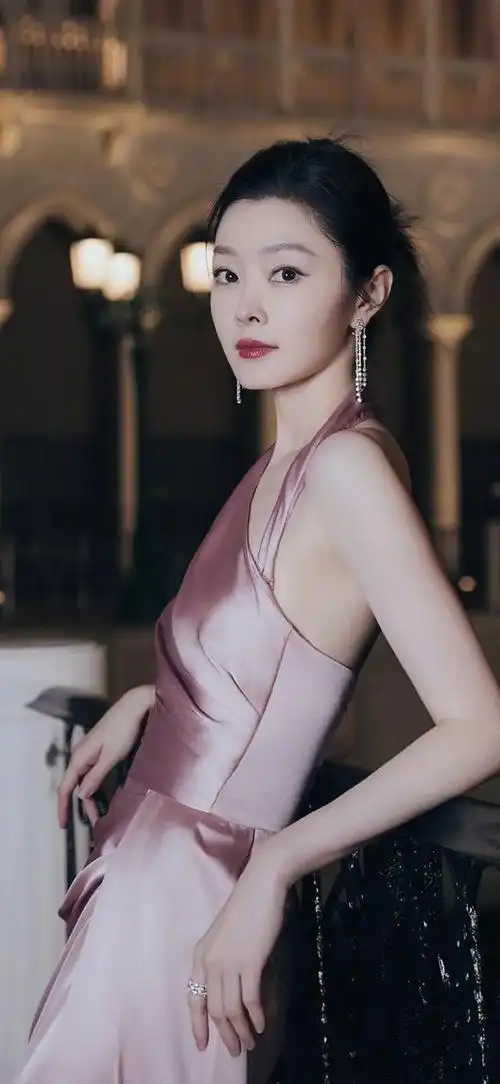 美女明星系列壁纸~宋轶