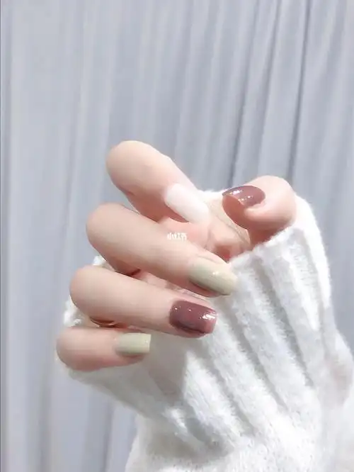 奶乎乎的奶茶配色|高级气质的调色美甲97