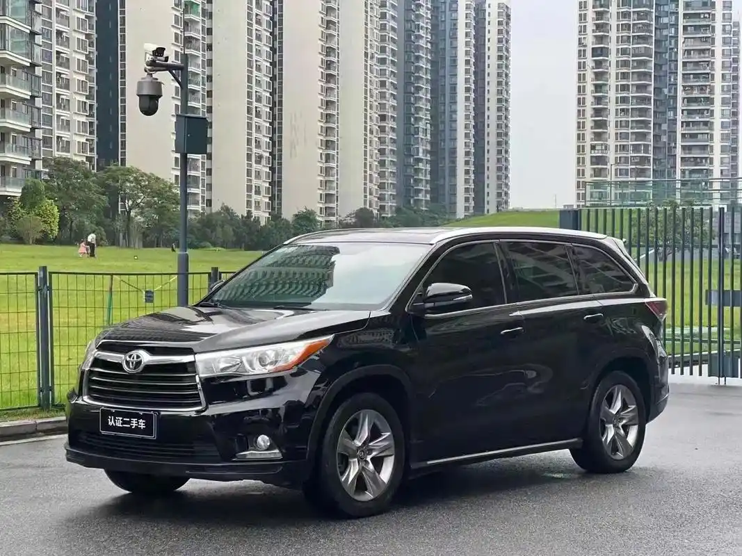 丰田 汉兰达2.0t 四驱豪华版 7座.收车详细 1.品牌型 - 抖音