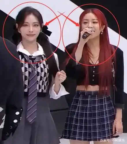 许佳琪成队内"合影杀手",同框喻言,肤色差我没眼花?