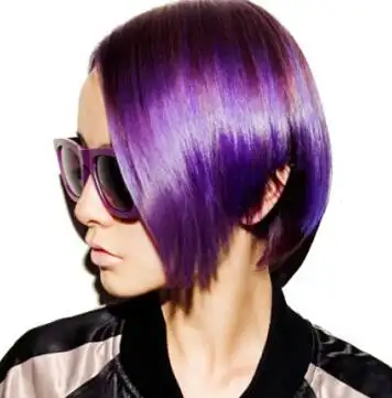 哪个大神能把深紫色的头发图片发过来,我看看好不好看,我要染个深紫色
