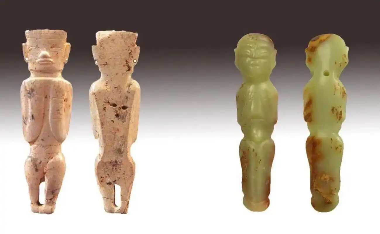 图左为凌家滩,图右为红山牛河梁.