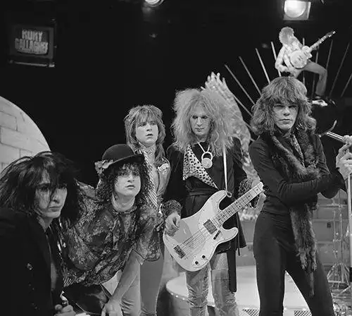 摇滚乐必修课早期朋克是一场文艺汇演