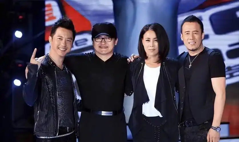 事实证明逐渐消失的吴莫愁早已经走上了一条不归路