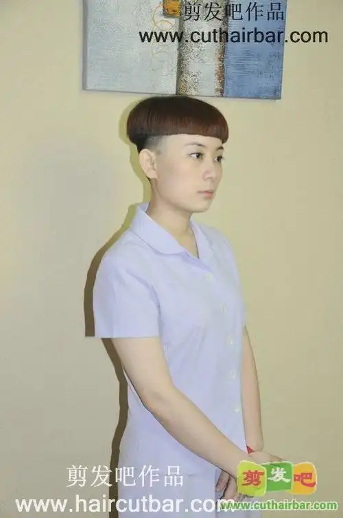 短发mm剪西瓜头剪发吧11230