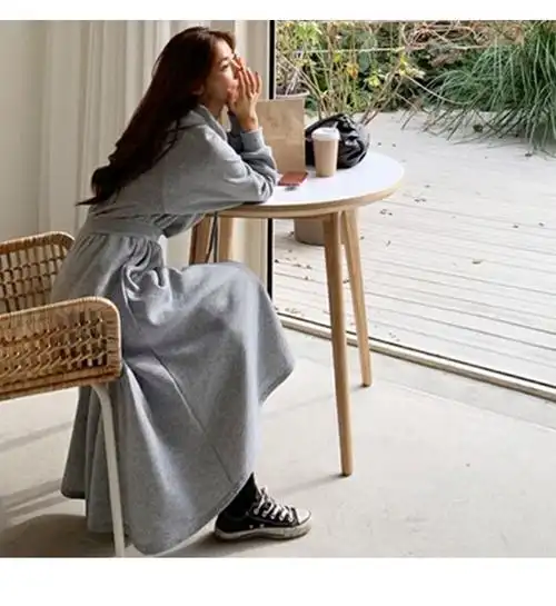 现货卫衣裙大码春秋季卫衣裙女长款显瘦显高过膝高腰连帽连衣裙