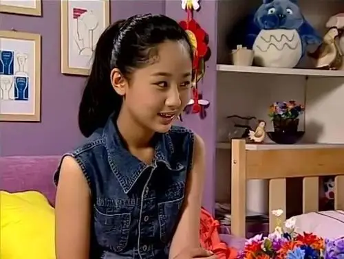 在《家有儿女》第三部饰演夏雪的那个女的现在怎么样了?