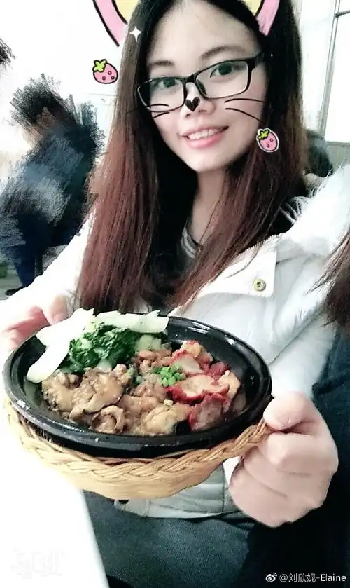 我为煲仔饭代言[色] 来自-迷糊蛋- - 微博