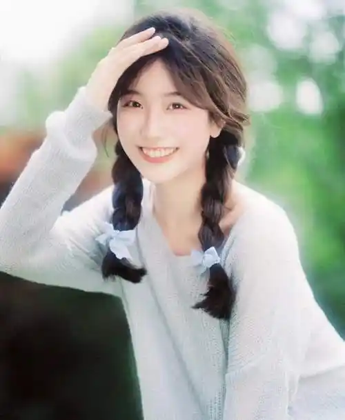 特别治愈的笑容图片,有感染力的笑容图片-528时尚网