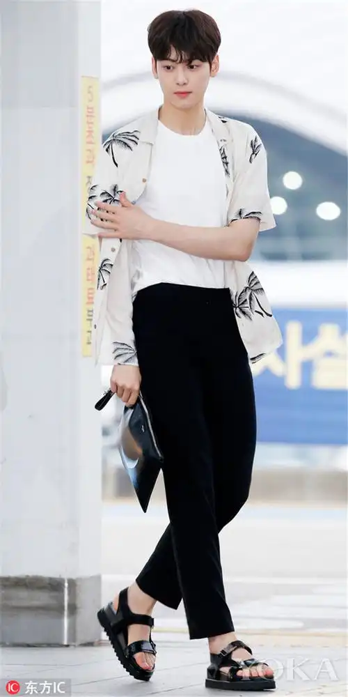 讲真30岁男生的撩妹装备可以参考下00后