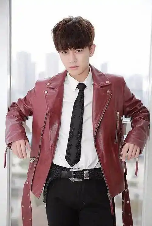 原创31岁奶爸任嘉伦凭锦衣之下实力翻红事业迎来爆发季