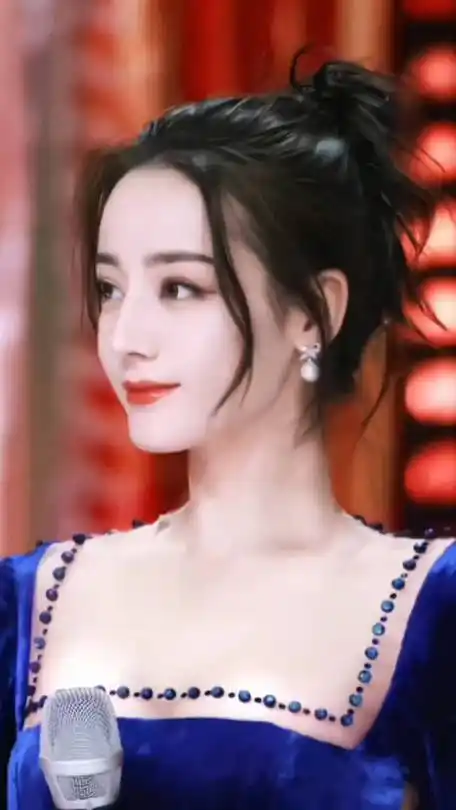 迪丽热巴陈星旭都是浓颜