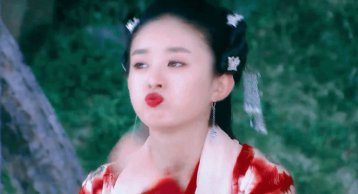 出演山河令的周也成了所有人心目中的阿湘