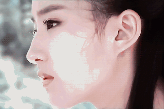 刘亦菲晒侧身照#刘亦菲 侧颜杀