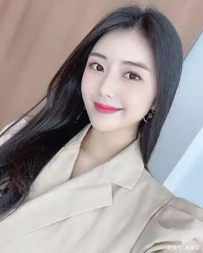 发自内心的笑是最美的.