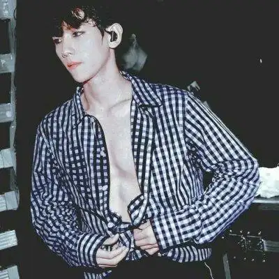 腹肌控福利,看有没有撩到你的心_男生头像_我要个性网