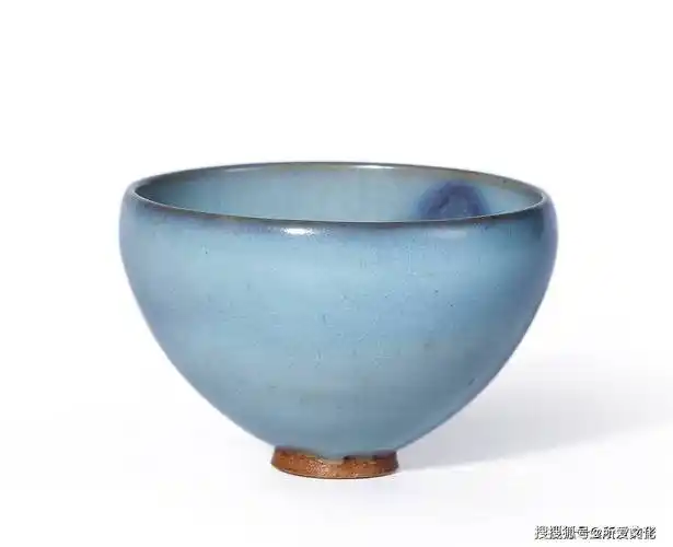 宋代钧窑瓷器真品图片及鉴赏方法_釉色_白釉_造型