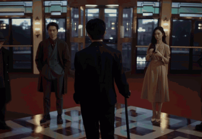 易烊千玺的手杖