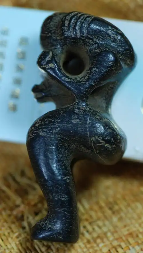 论坛 69 红山文化门户网 69 红山文化 论坛 69 黑皮玉器 人形