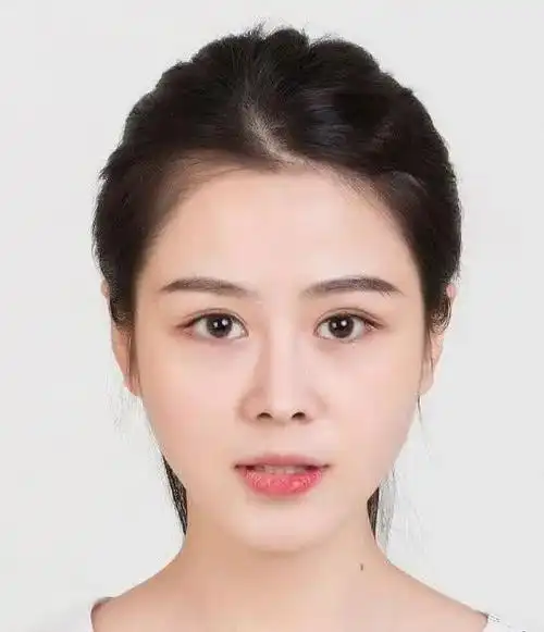 女生拍证件照时牢记这3个小心机立马拍出女神照