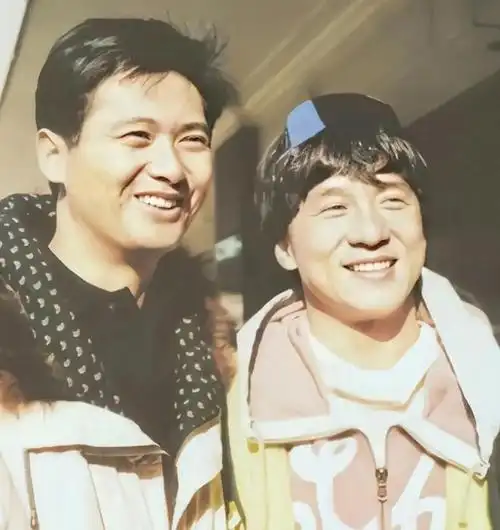 1992年商业电台票选十大健康形象成龙获最高奖周润发上榜