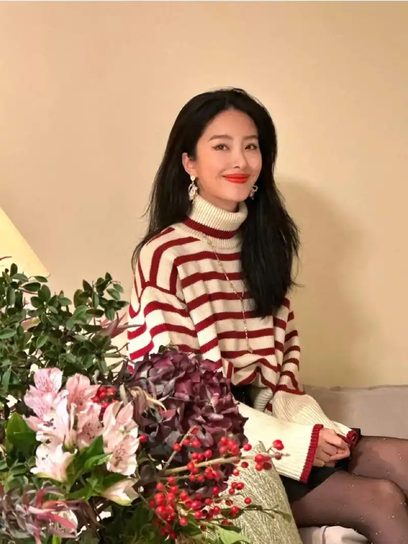 因为杨采钰这张照片粉了～ 这个春节假期要像杨采 - 抖音