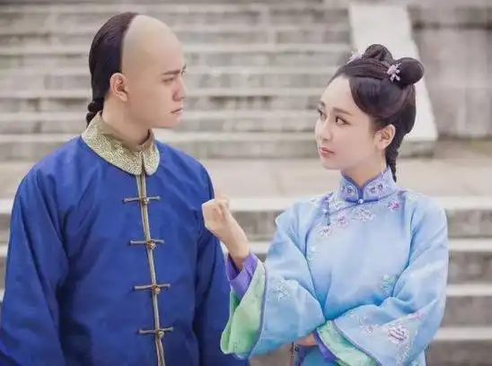 杨紫和秦俊杰分手5年人生截然不同原来两人本就不是一路人