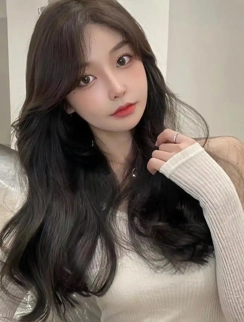 发型女,中长发烫发 韩式气垫蓬 - 抖音