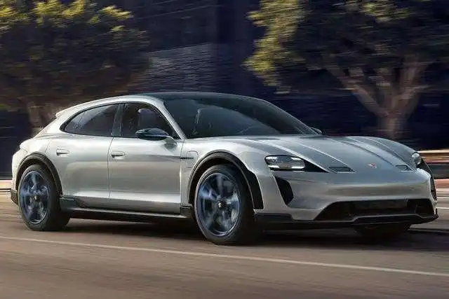 最便宜的保时捷跑车,50万起3秒破百,最大马力600匹