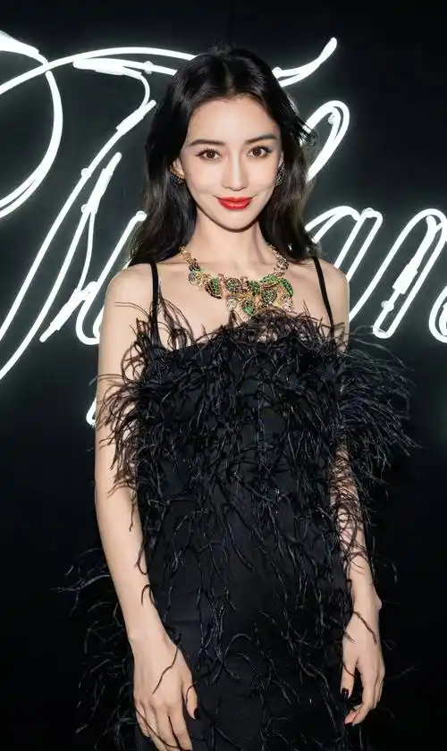 angelababy黑裙美腿_黑色_连衣裙_时尚