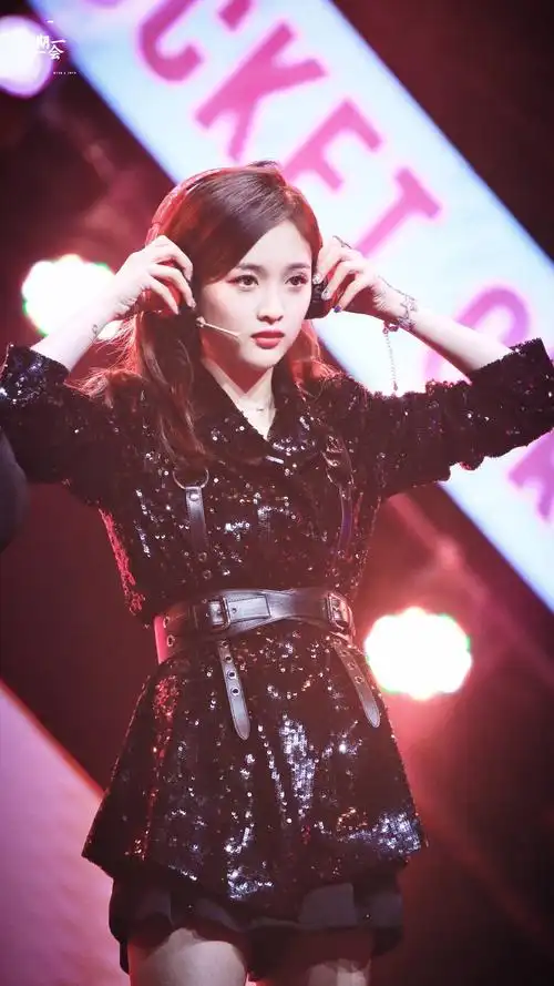 1 火箭少女101 成都首唱会吴宣仪