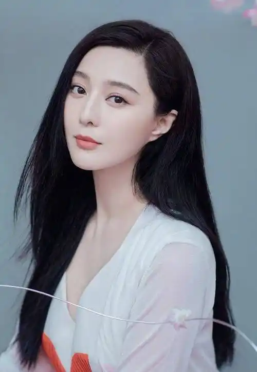 最标致的美人脸女明星里都有谁她们俩你认可吗