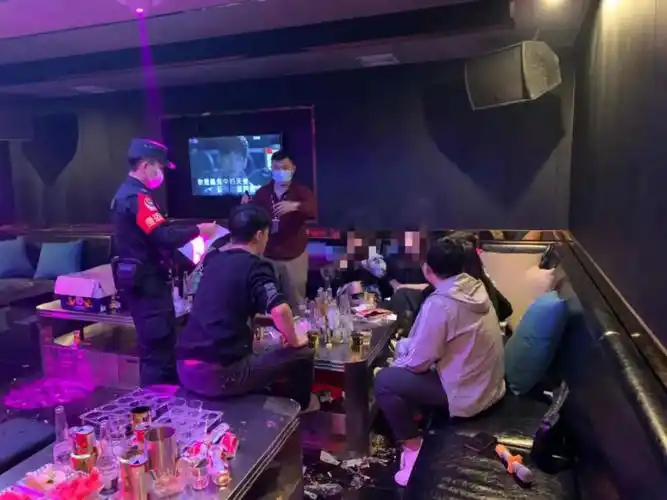 疫情防控67拒不执行疫情防控政策澄迈一酒吧业主被依法行政拘留